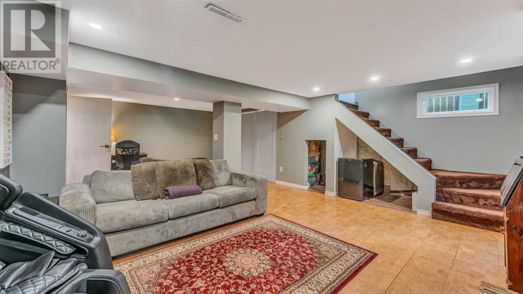 Single Family House Bungalow for Sale in   Avenue SW Wildwood Calgary 
