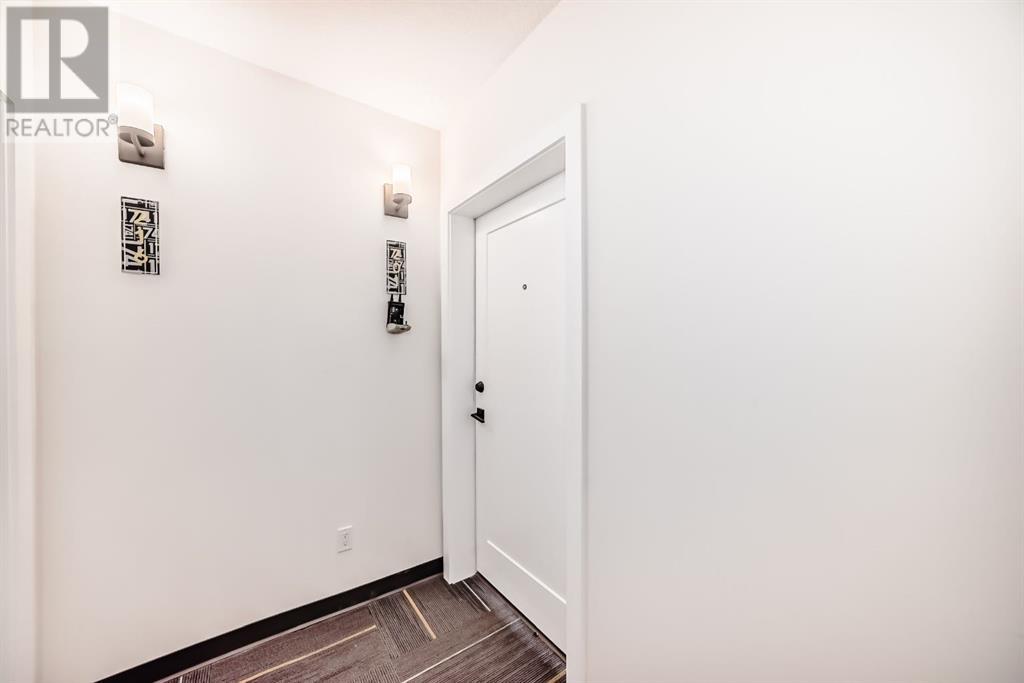 Single Family House for Sale in    Avenue SW Shaganappi Calgary 