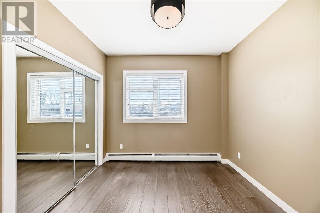 Single Family House for Sale in    Avenue SW Shaganappi Calgary 