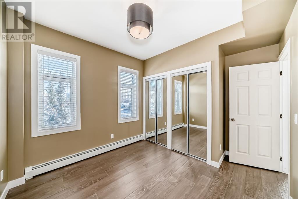 Single Family House for Sale in    Avenue SW Shaganappi Calgary 