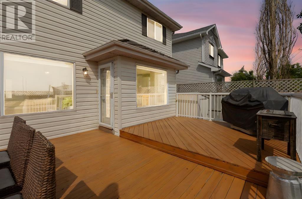 Single Family House for Sale in  Somerglen Close SW Somerset Calgary 