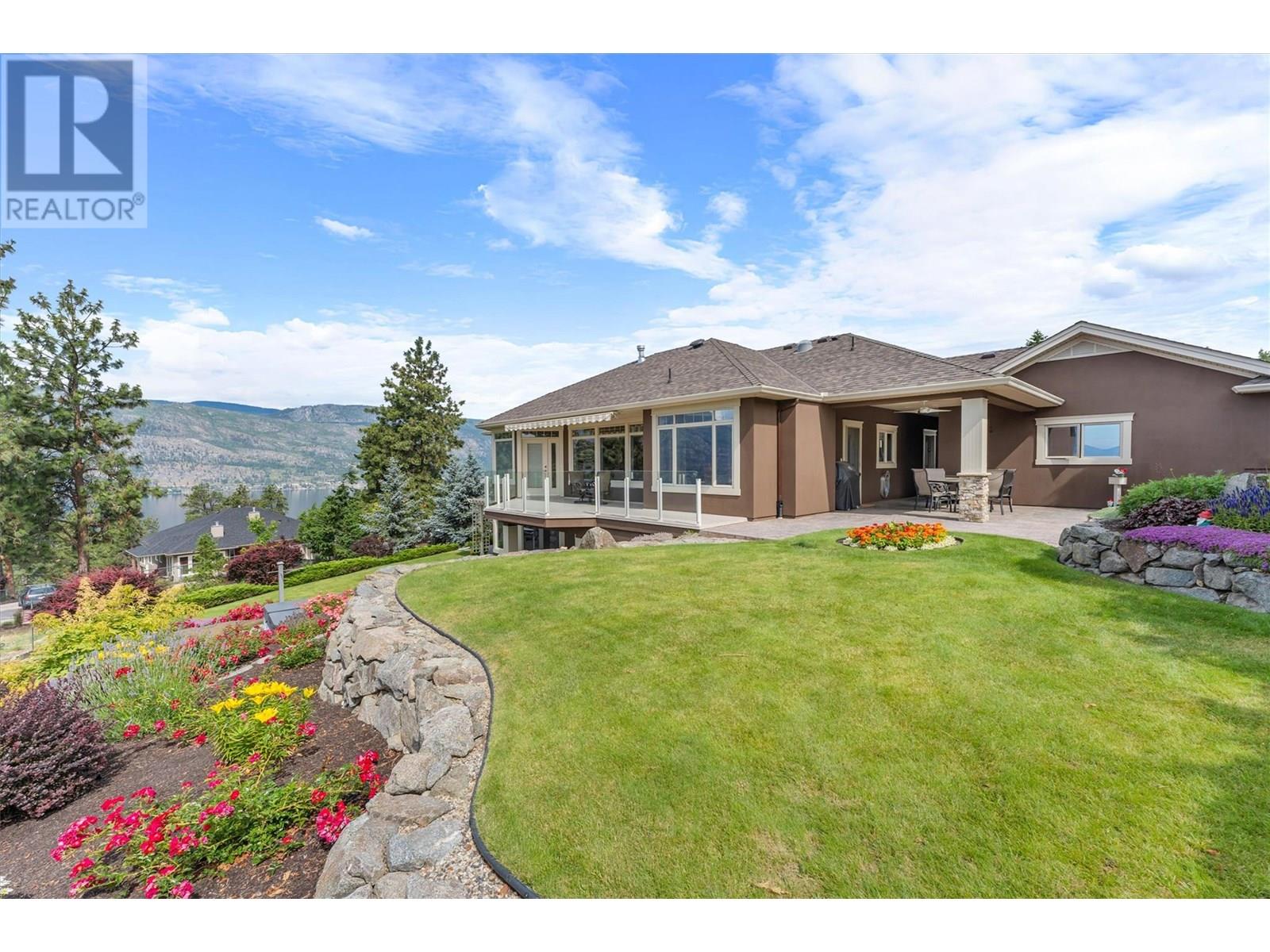10726 Nighthawk Road Unit# 30, Lake Country