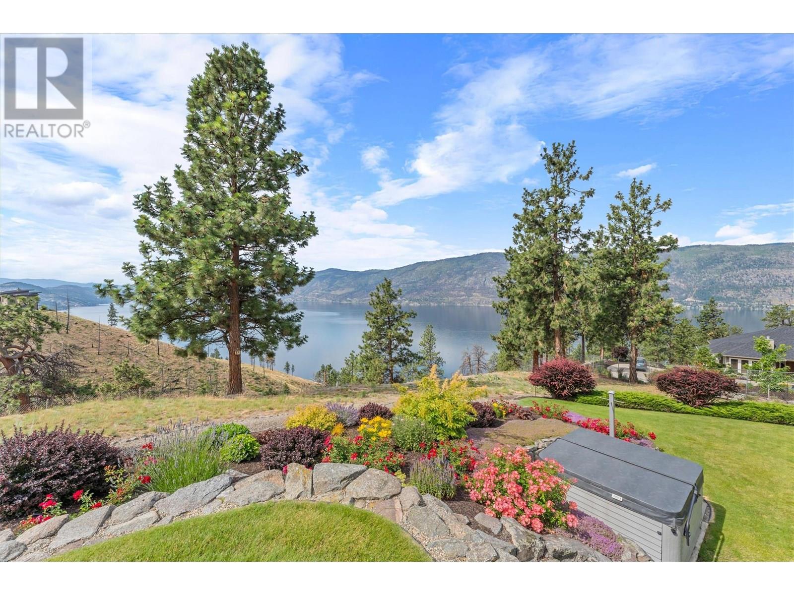 10726 Nighthawk Road Unit# 30, Lake Country