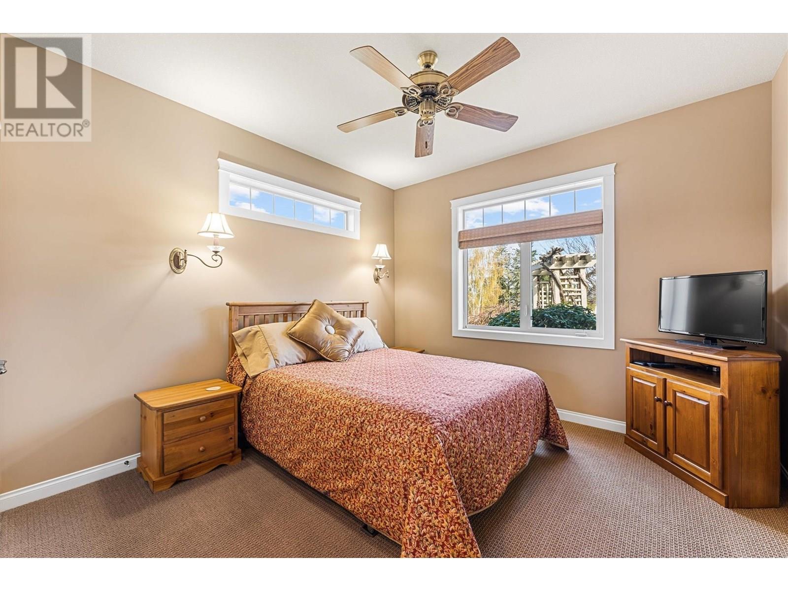 10726 Nighthawk Road Unit# 30, Lake Country