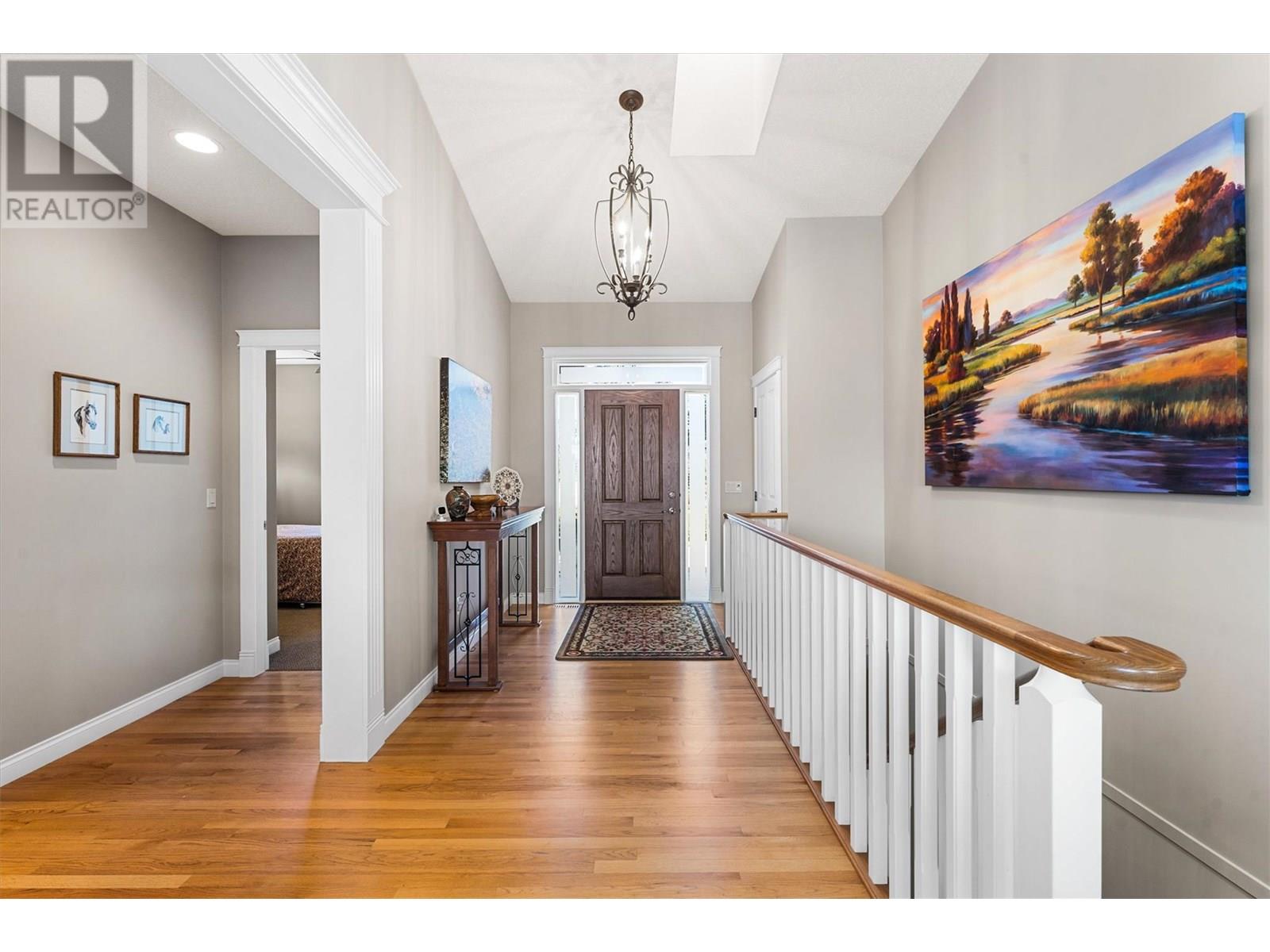 10726 Nighthawk Road Unit# 30, Lake Country