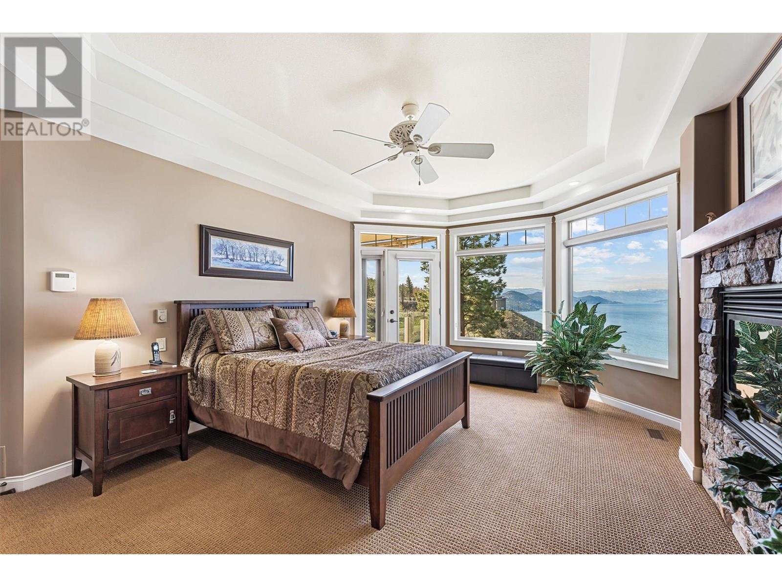 10726 Nighthawk Road Unit# 30, Lake Country
