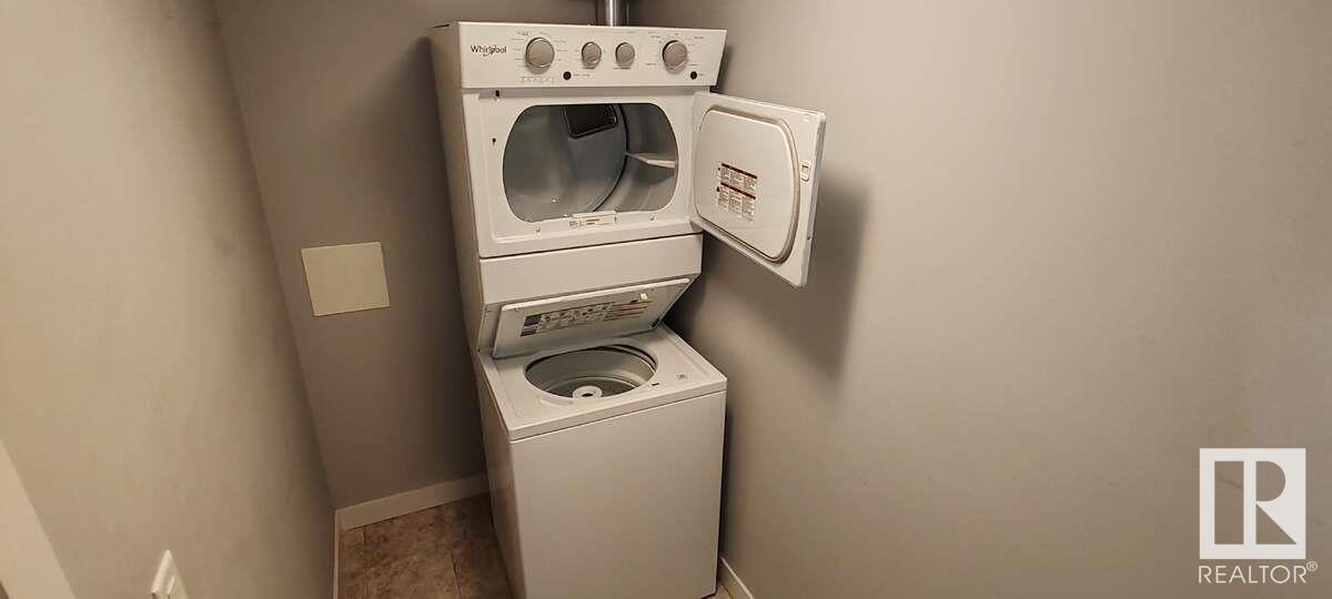 #302 3670 139 AV NW - 9