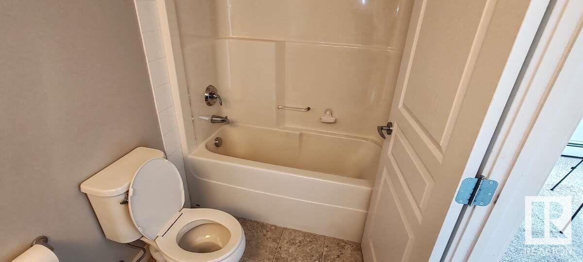 #302 3670 139 AV NW - 24