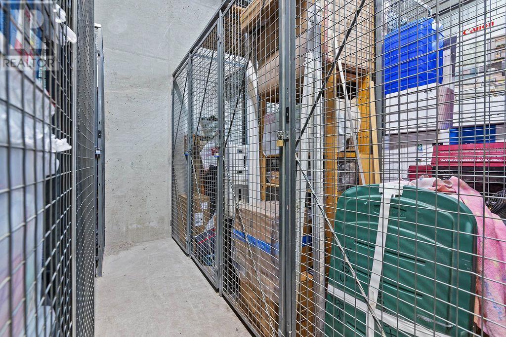 Single Family House for Sale in   Richard Place SW Lincoln Park Calgary 