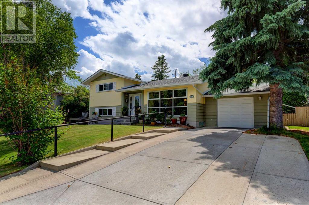 Single Family House 4 Level for Sale in  Wildwood Drive SW Wildwood Calgary 