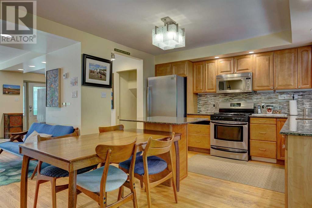 Single Family House 4 Level for Sale in  Wildwood Drive SW Wildwood Calgary 