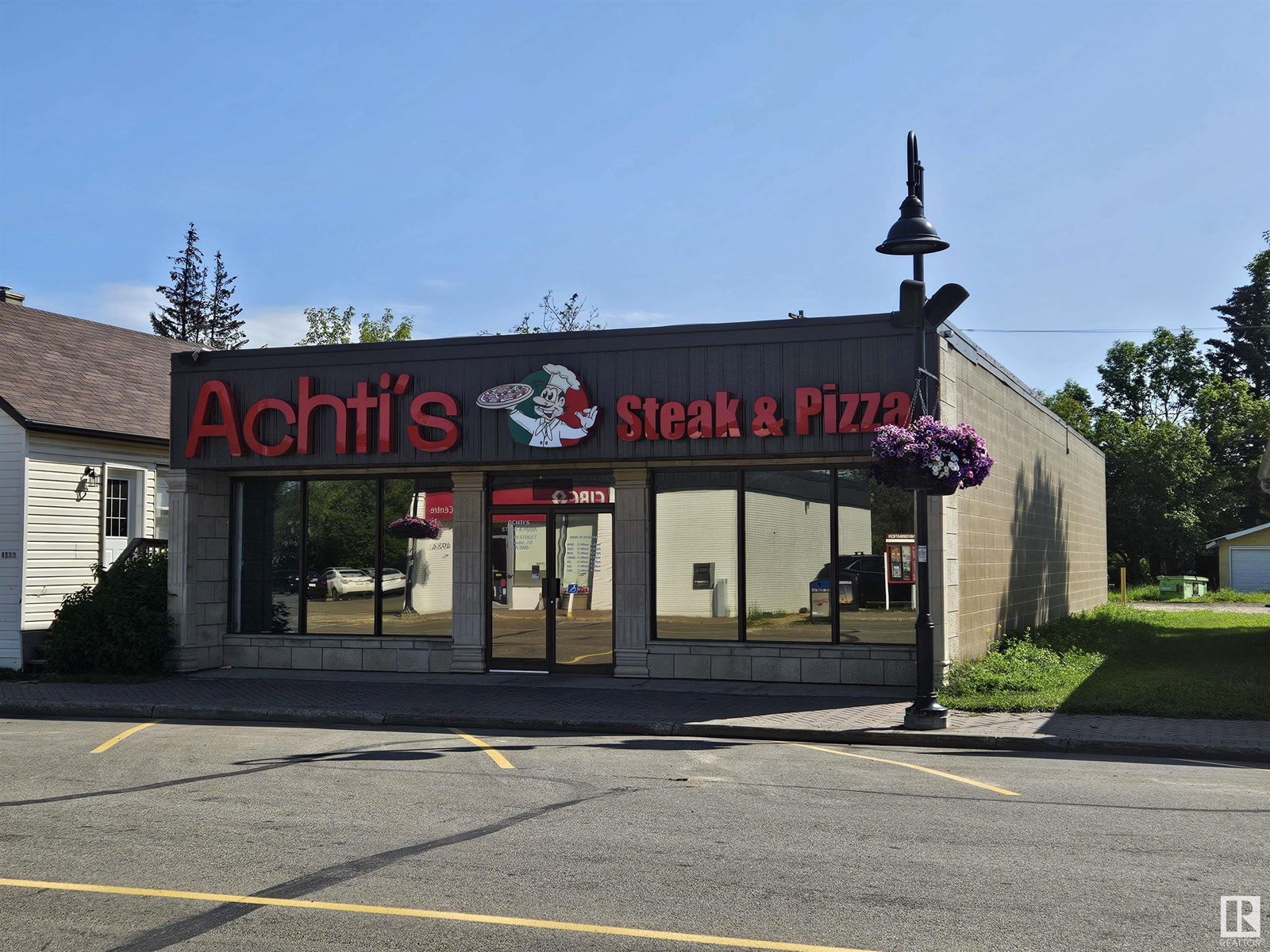 Photo 17 of 4928 54 Av, Redwater AB