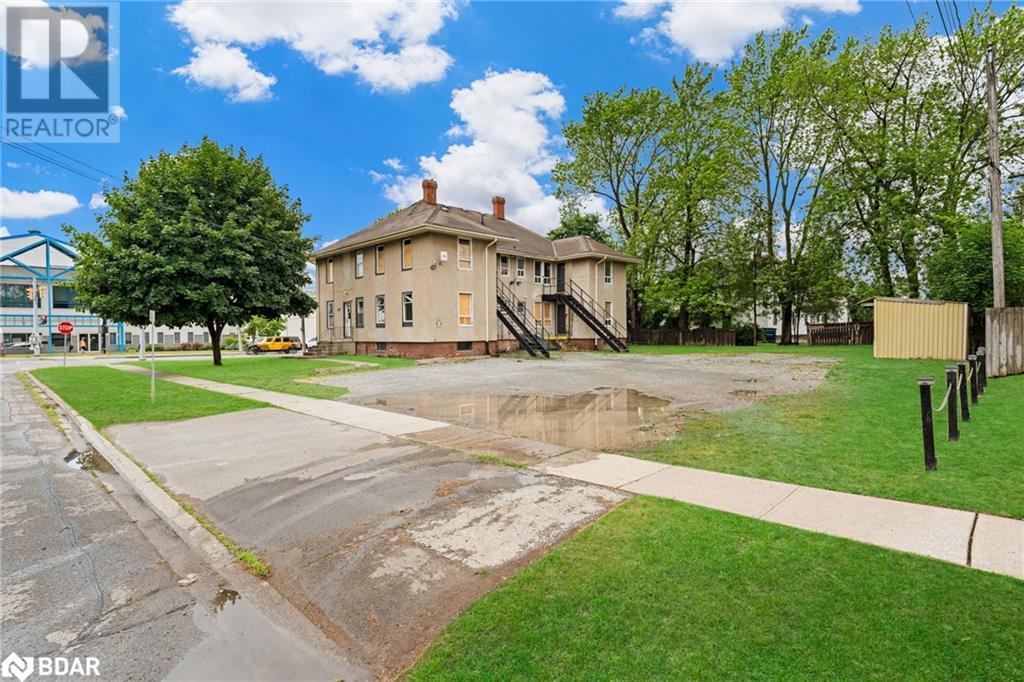 Photo 31 of 480 King Street, Welland ON