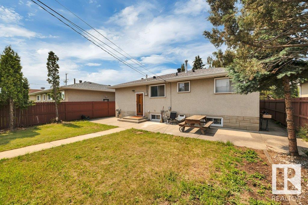 Single Family House Bungalow for Sale in   ST NW Edmonton 