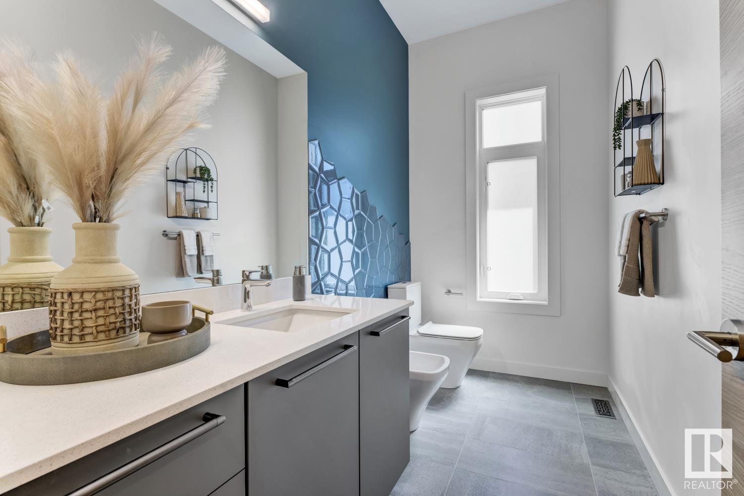 Photo 33 of 6619 123 St Nw Nw, Edmonton AB