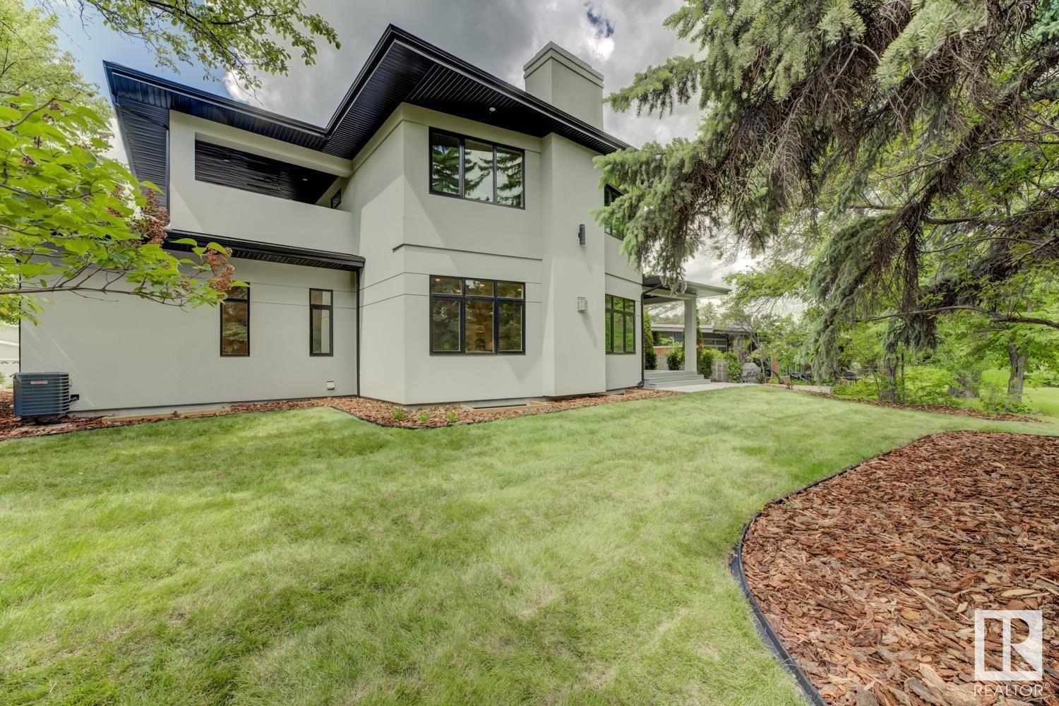 Photo 8 of 6619 123 St Nw Nw, Edmonton AB