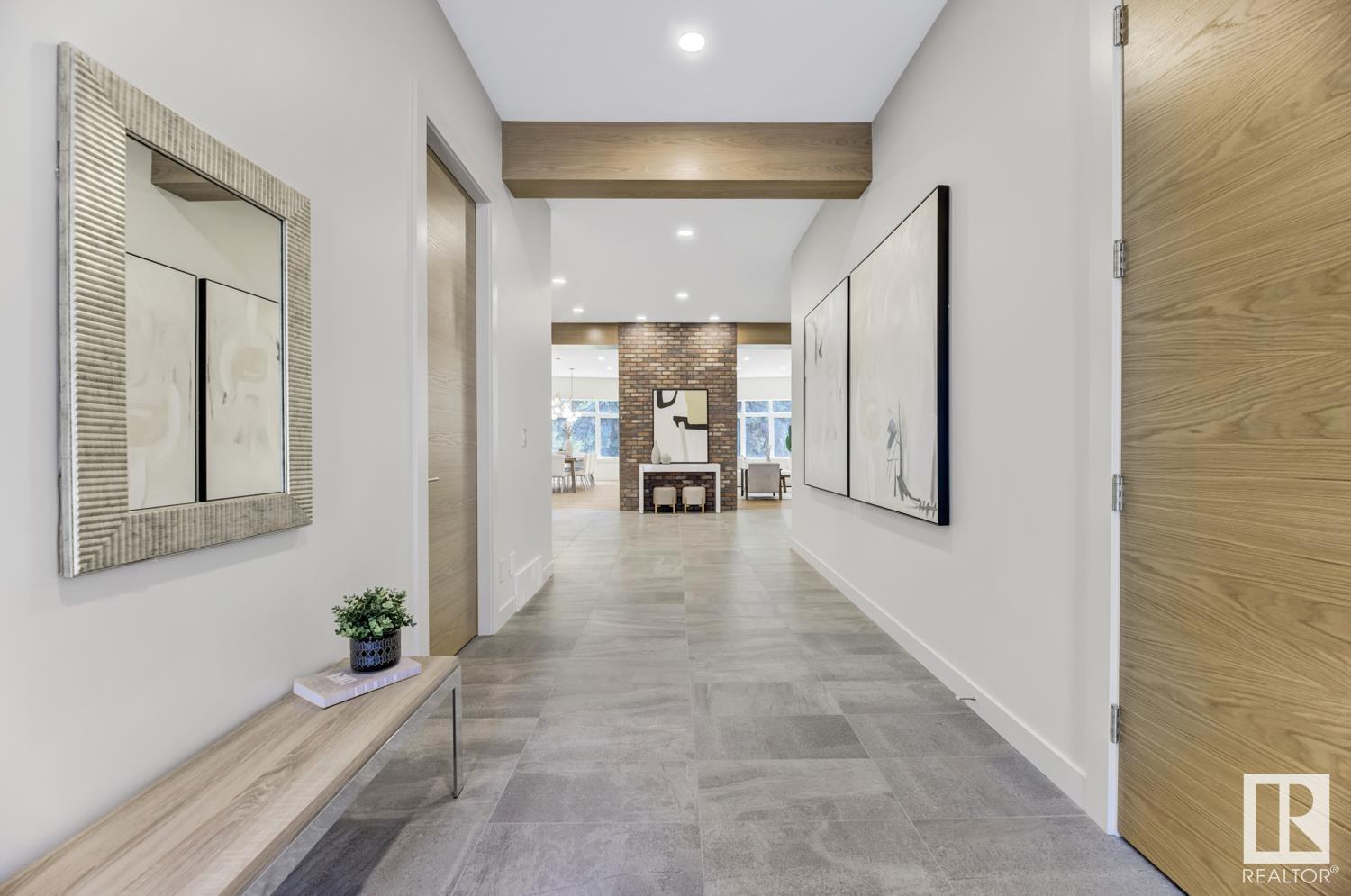 Photo 9 of 6619 123 St Nw Nw, Edmonton AB