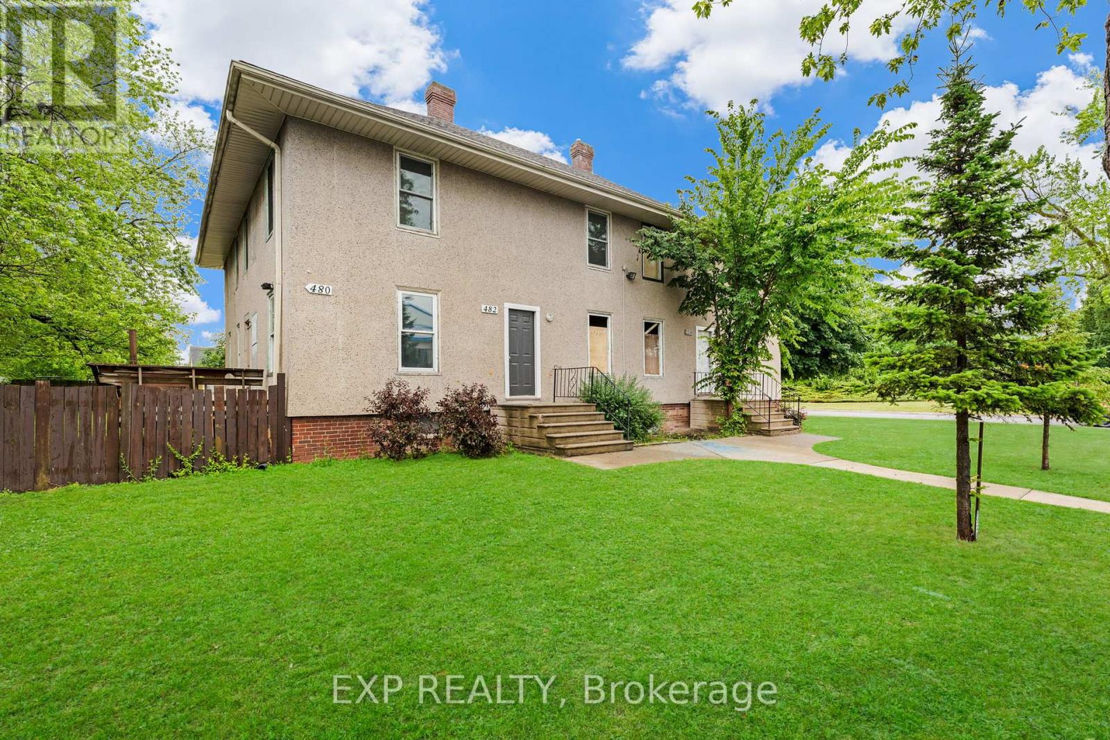 Photo 5 of 480 King Street, Welland ON