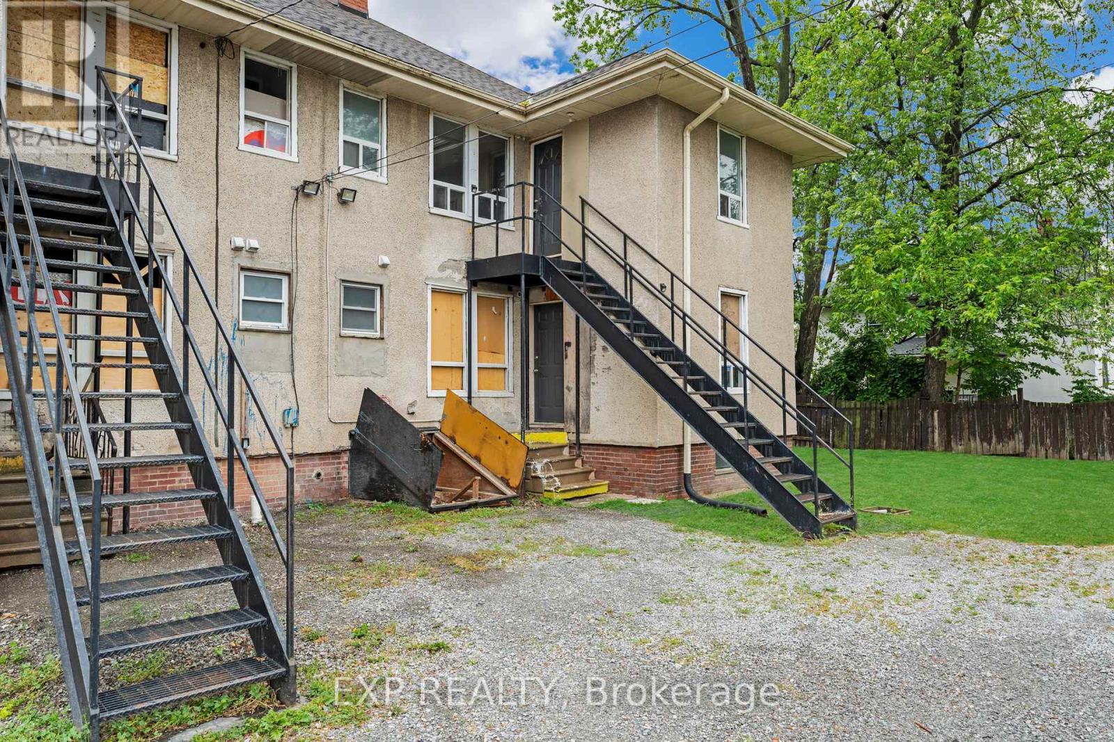 Photo 19 of 480 King Street, Welland ON