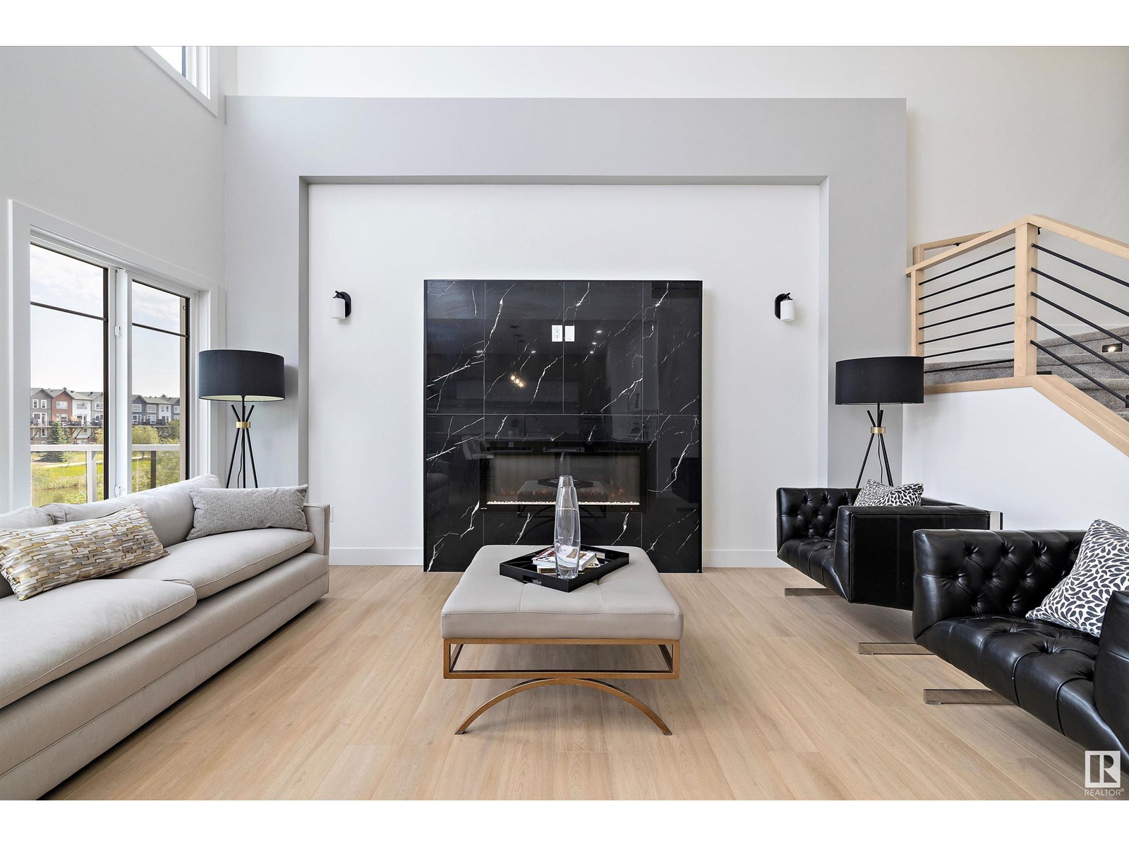Photo 8 of 6009 Naden Landing Nw, Edmonton AB
