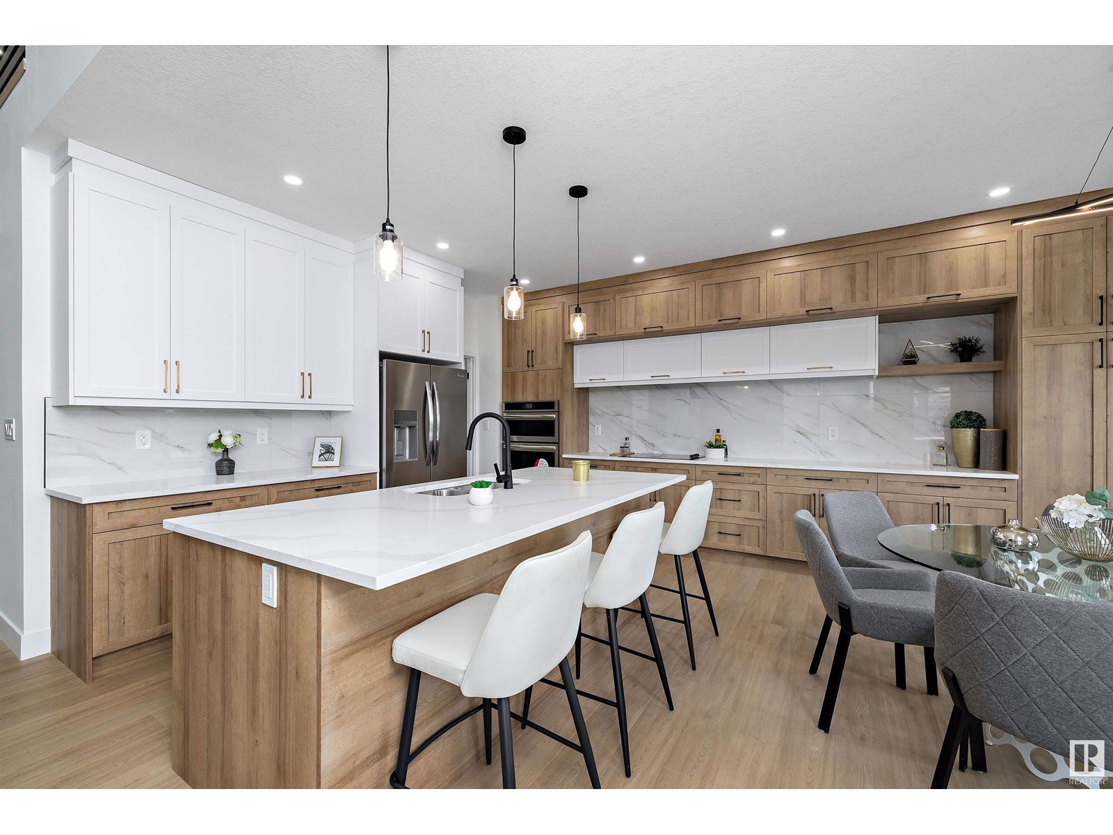 Photo 11 of 6009 Naden Landing Nw, Edmonton AB