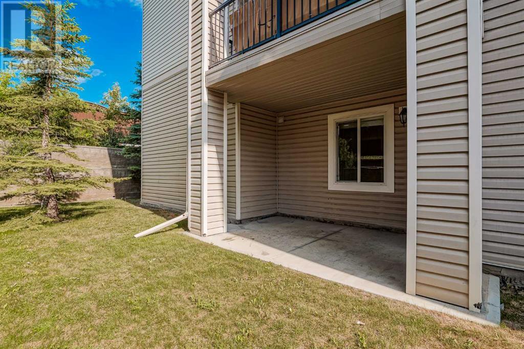 Single Family House for Sale in   Eversyde Avenue SW Evergreen Calgary 