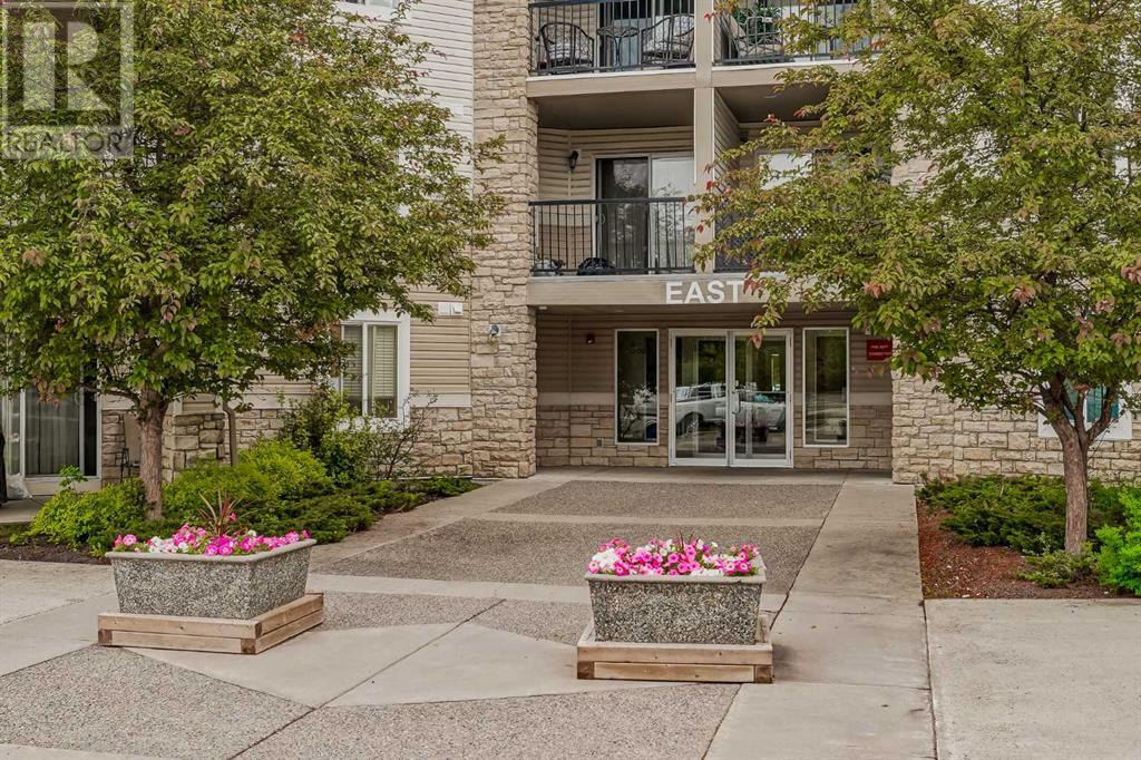 Single Family House for Sale in   Eversyde Avenue SW Evergreen Calgary 