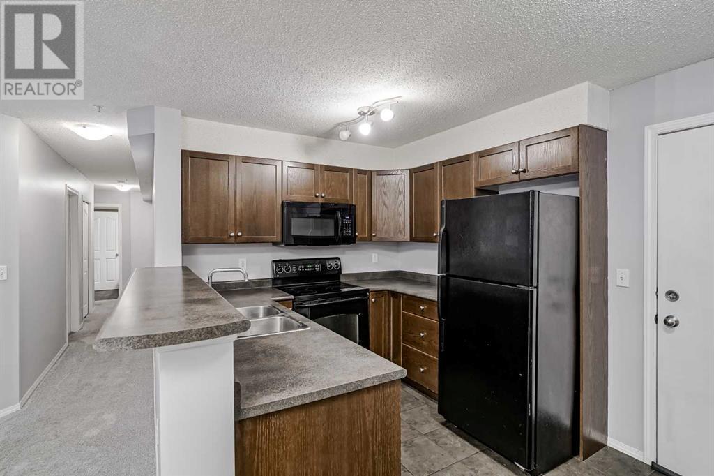 Single Family House for Sale in   Eversyde Avenue SW Evergreen Calgary 