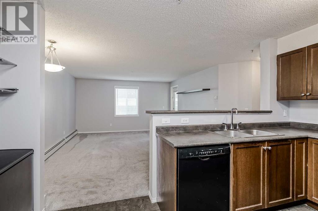 Single Family House for Sale in   Eversyde Avenue SW Evergreen Calgary 