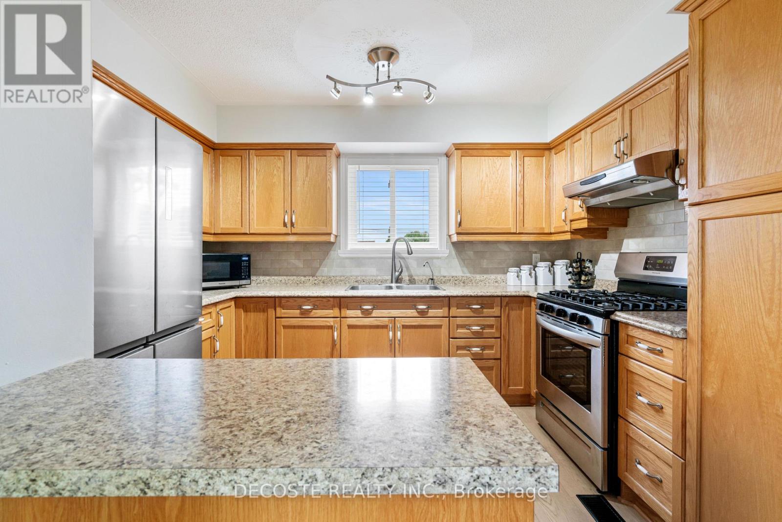 Photo 11 of 20330 Lochiel Road, North Glengarry ON
