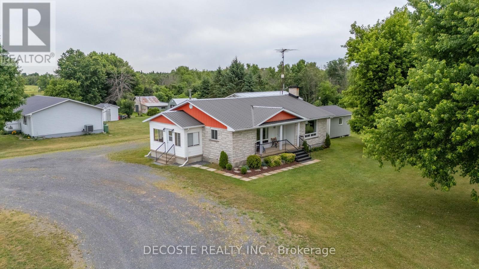 Photo 39 of 20330 Lochiel Road, North Glengarry ON