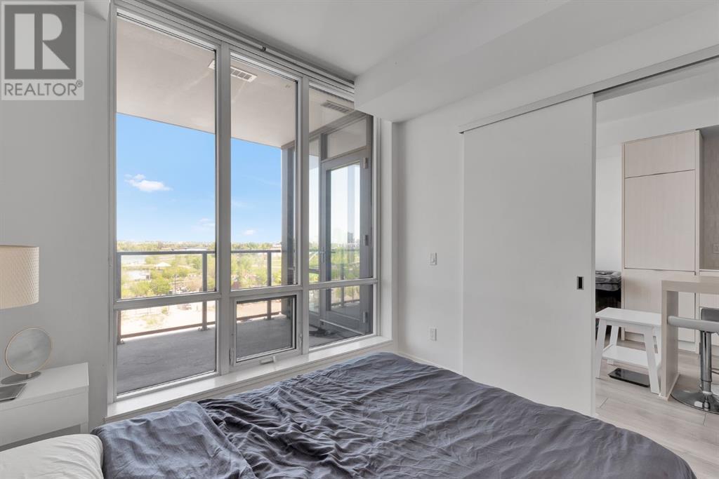 Single Family House for Sale in    Avenue SE Downtown East Village Calgary 