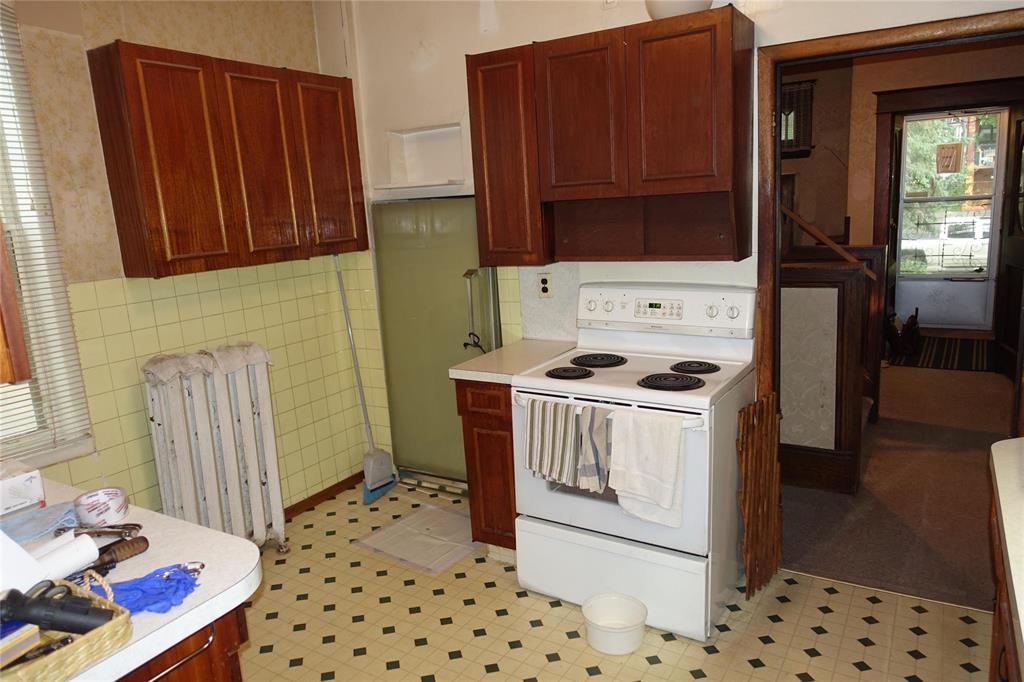 Photo 12 of 955 Mcmillan Avenue, Winnipeg MB