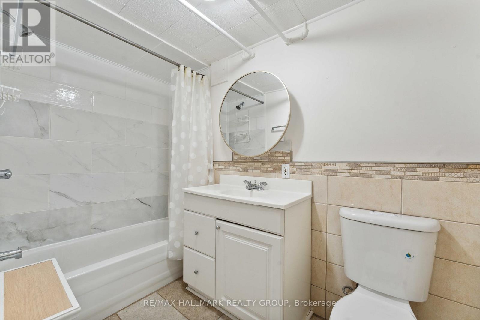 Photo 31 of 431 Blake Boulevard, Ottawa ON