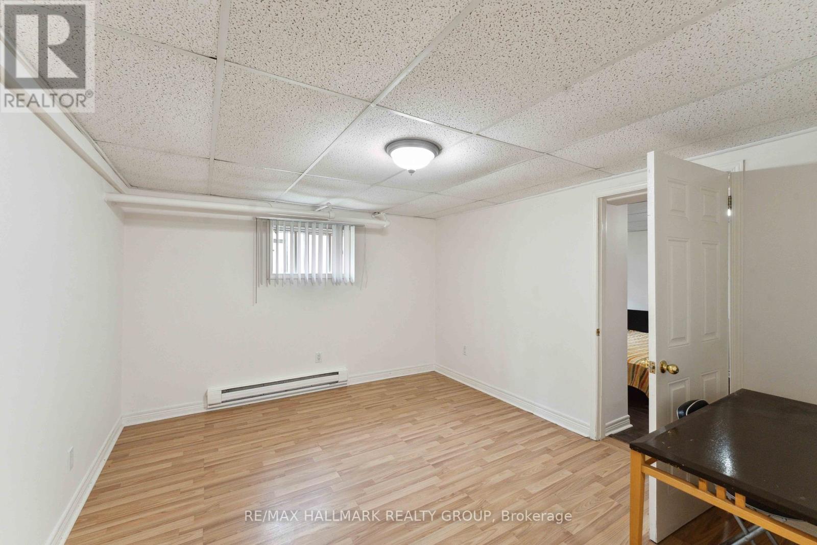 Photo 32 of 431 Blake Boulevard, Ottawa ON