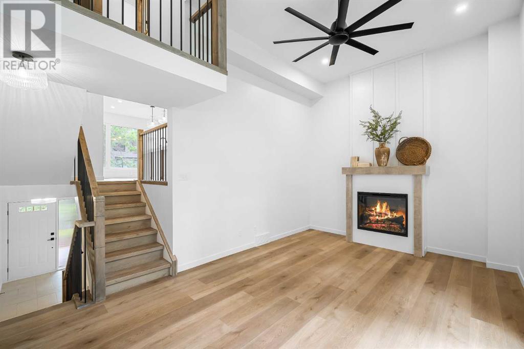 Single Family House 4 Level for Sale in  Point Mckay Road NW Point McKay Calgary 