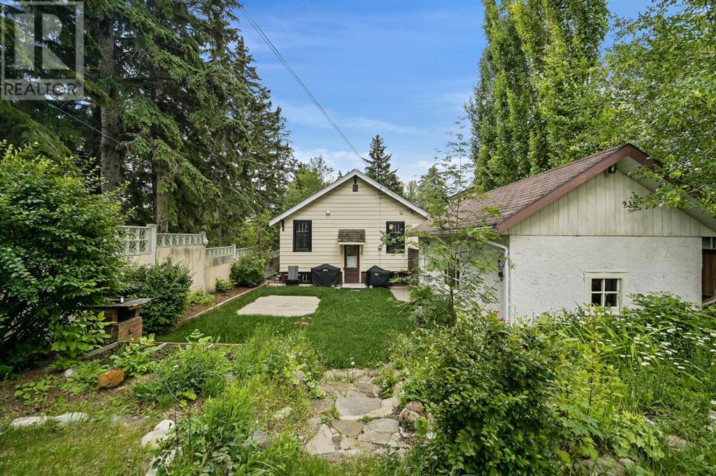 Single Family House Bungalow for Sale in  A Street NW Rosedale Calgary 