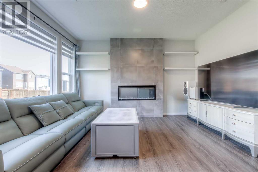 Single Family House for Sale in  Calhoun Crescent NE Livingston Calgary 