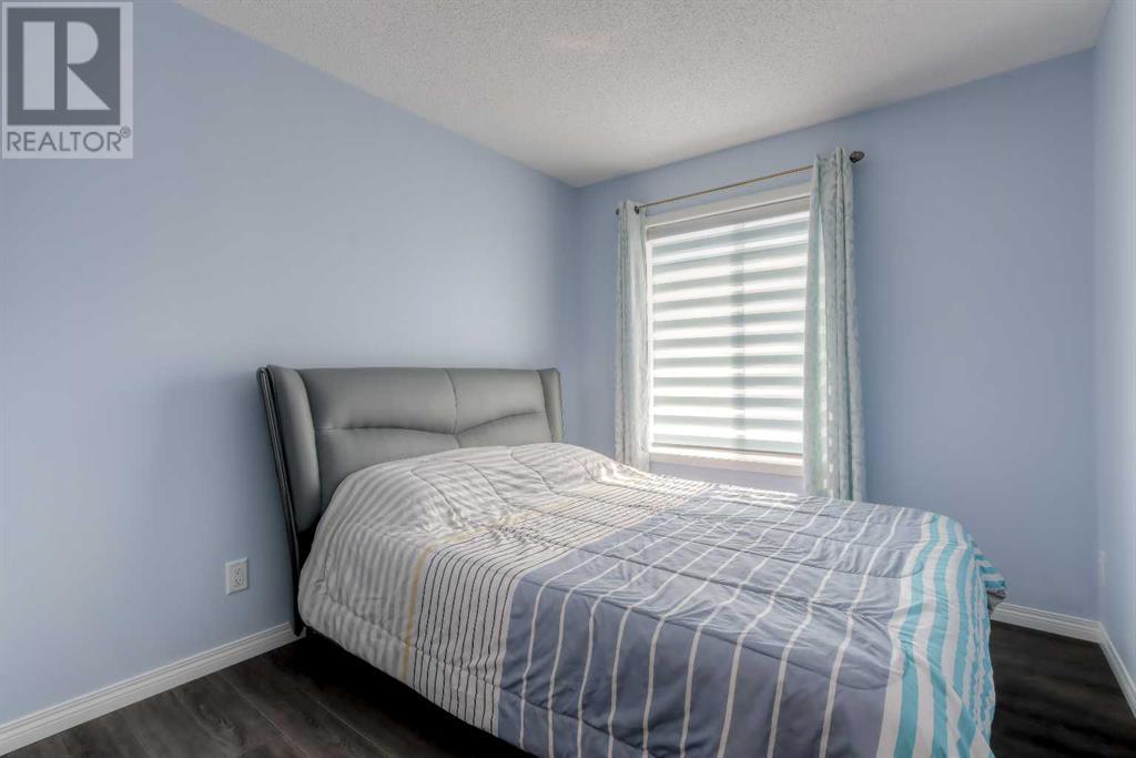 Single Family House for Sale in  Calhoun Crescent NE Livingston Calgary 
