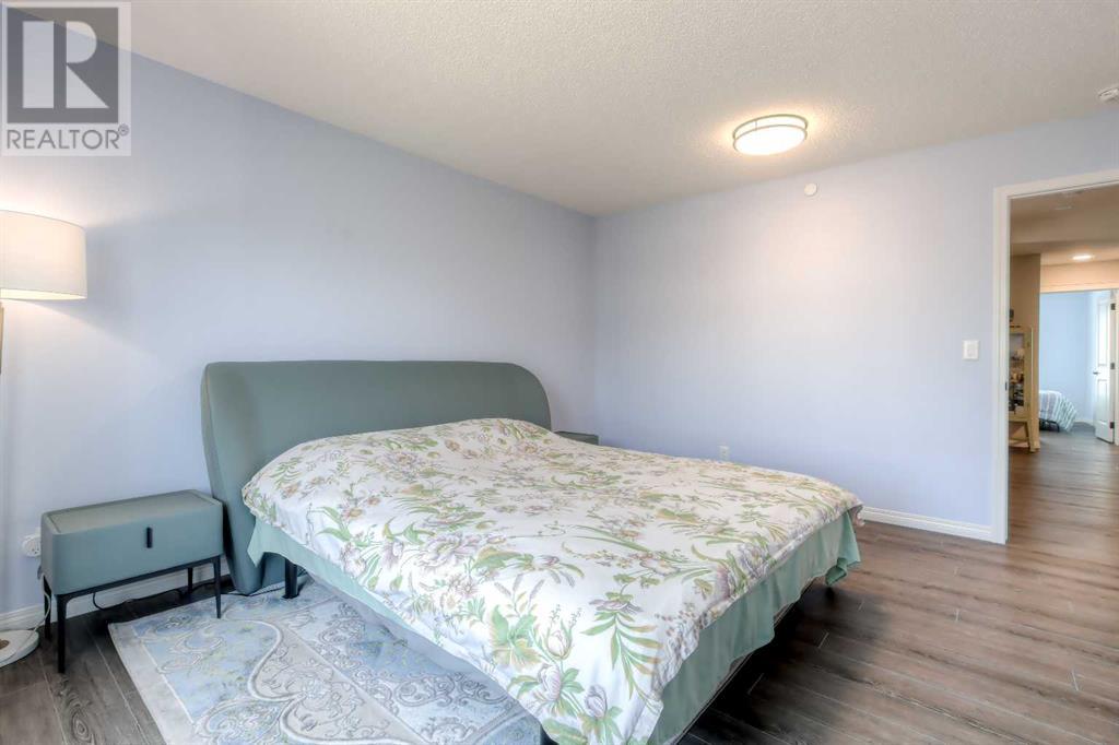 Single Family House for Sale in  Calhoun Crescent NE Livingston Calgary 