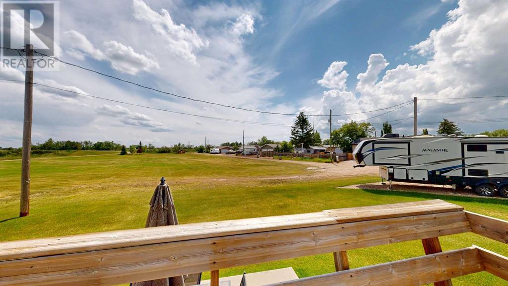 Single Family House Bungalow for Sale in   StreetClose Parkdale Stettler 