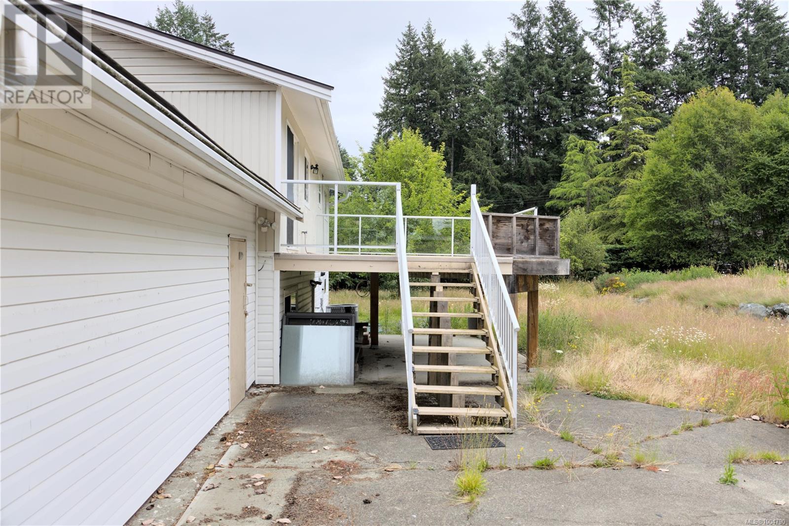 Photo 20 of 2298 Calais Rd, Duncan BC