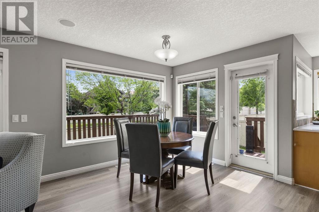 Single Family House for Sale in  Simcoe Crescent SW Signal Hill Calgary 