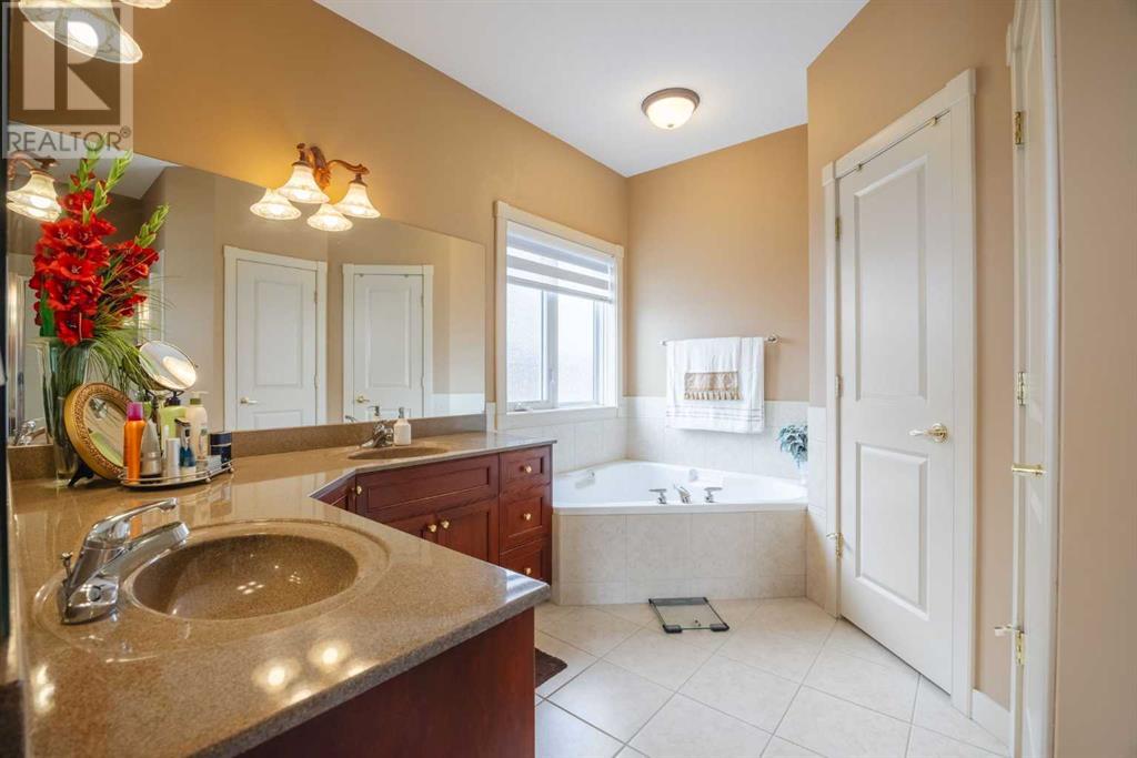 Single Family House for Sale in  Arbour Vista Road NW Arbour Lake Calgary 