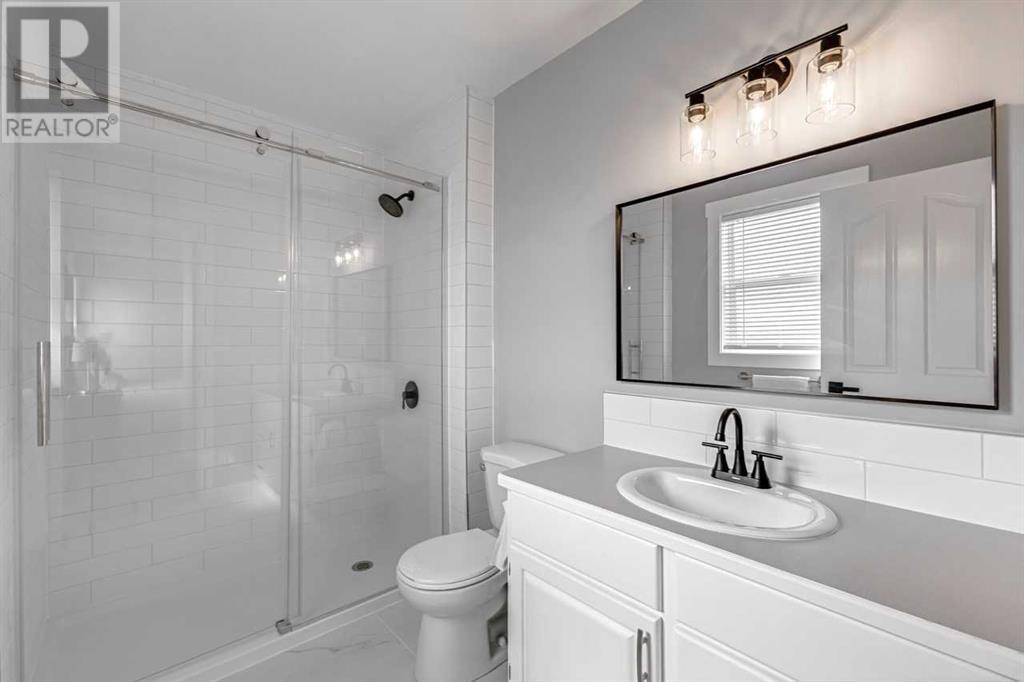 Photo 22 of 35 Logan Close, Red Deer AB
