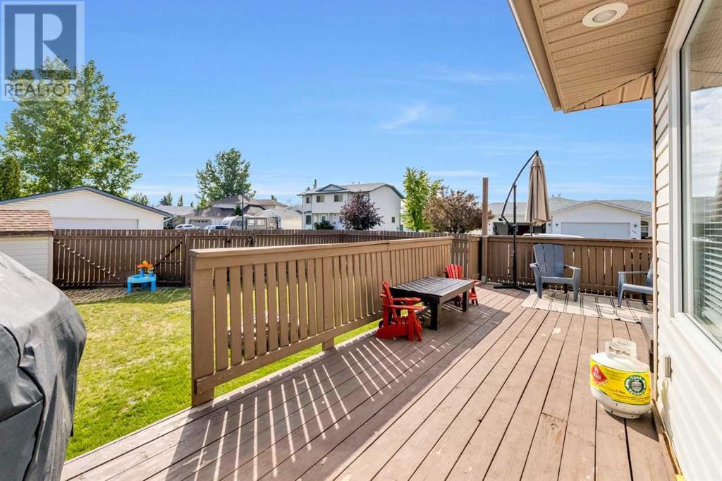 Photo 37 of 35 Logan Close, Red Deer AB