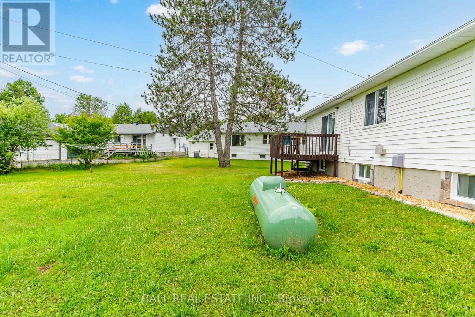 Photo 20 of 3 Larch Street, Highlands East ON
