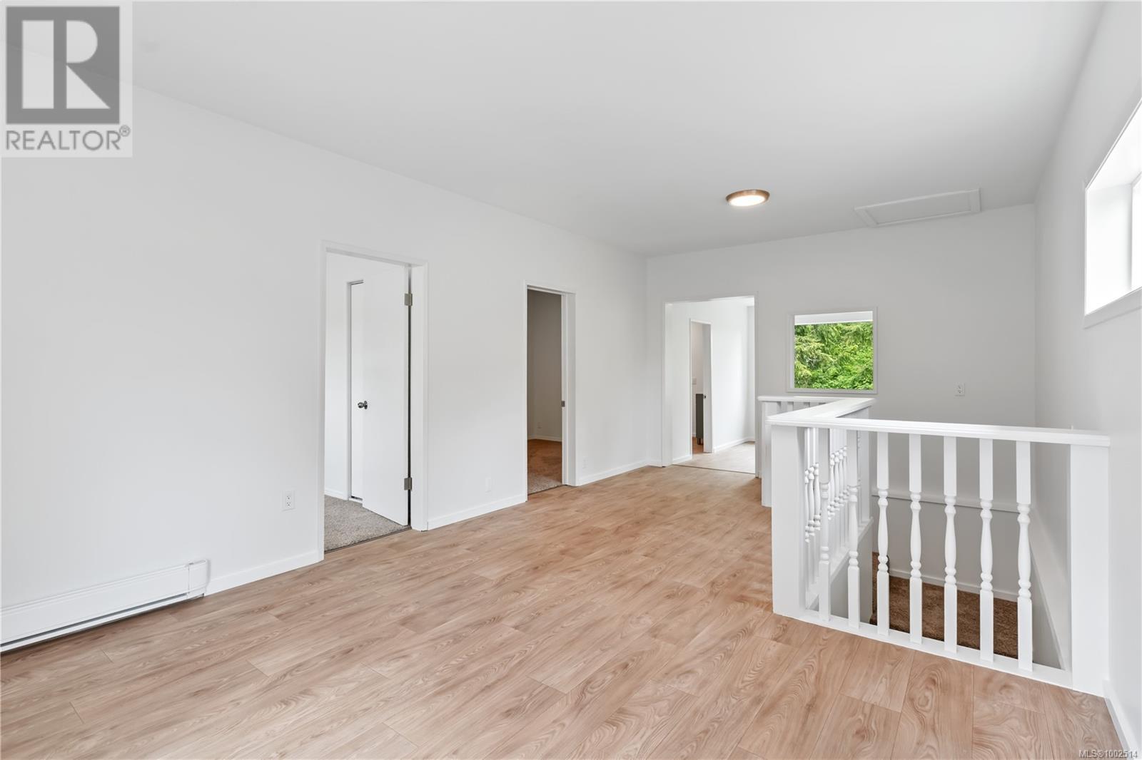 1527 Peninsula Rd, Ucluelet