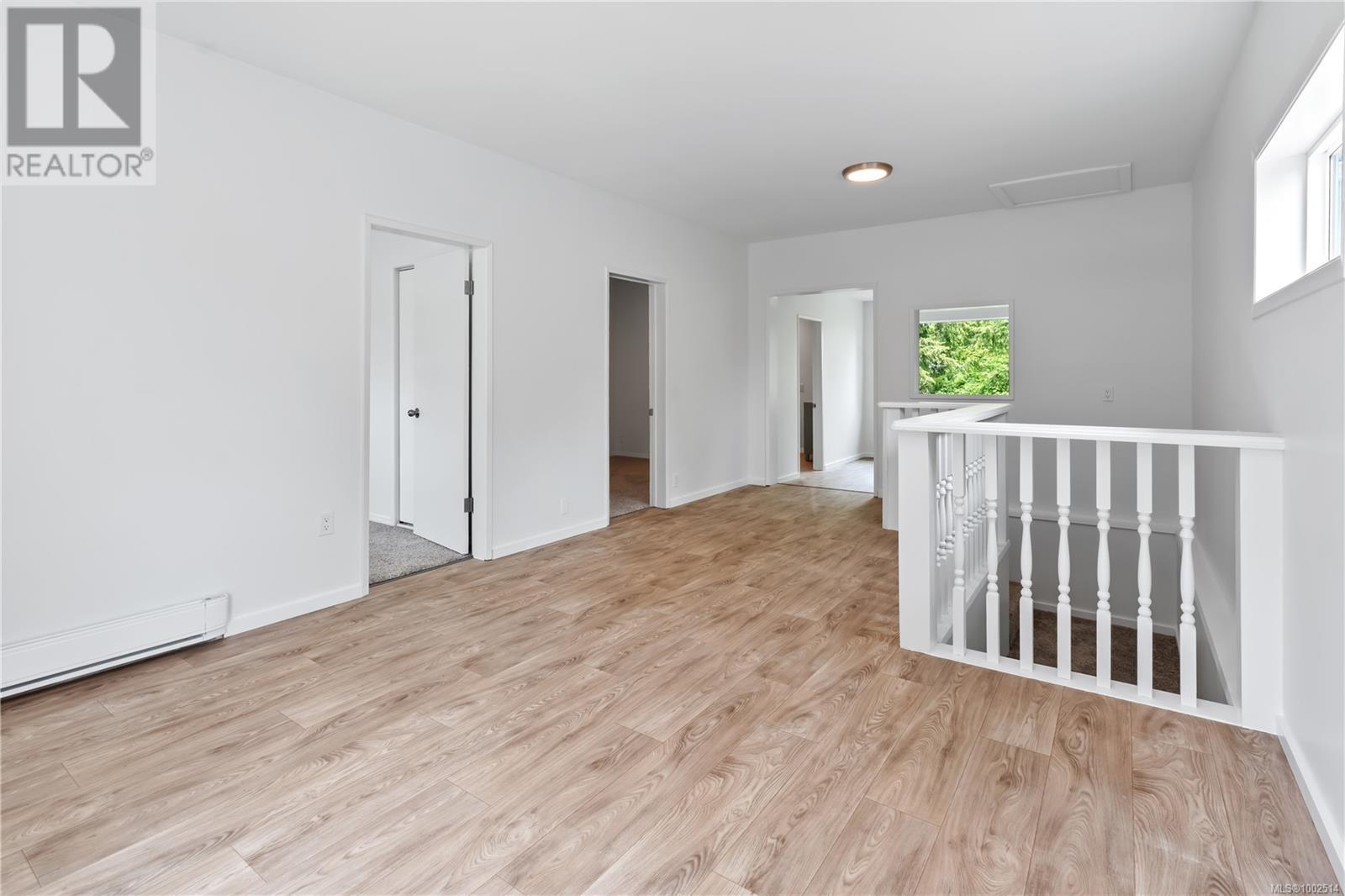 1527 Peninsula Rd, Ucluelet