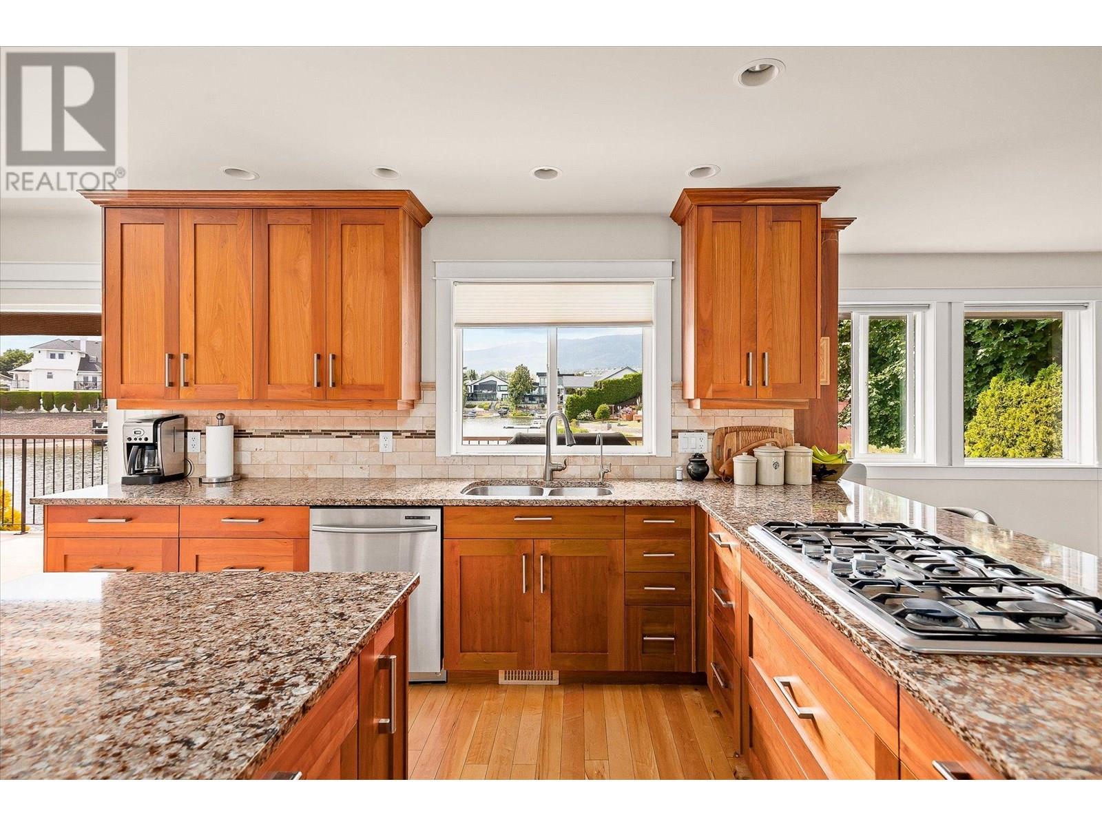  1670 Pritchard Drive, West Kelowna